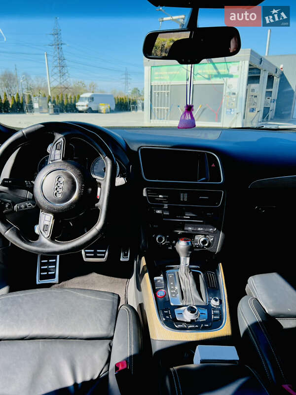 Внедорожник / Кроссовер Audi SQ5 2014 в Львове