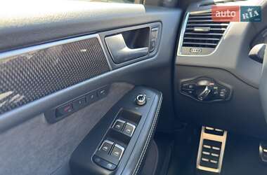 Позашляховик / Кросовер Audi SQ5 2016 в 