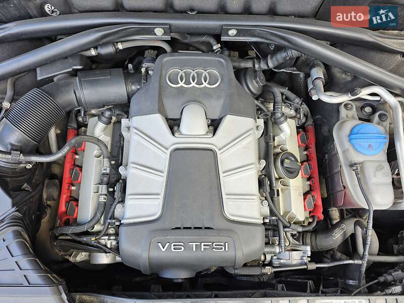 Позашляховик / Кросовер Audi SQ5 2016 в Києві