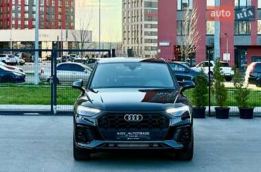 Внедорожник / Кроссовер Audi SQ5 2022 в 