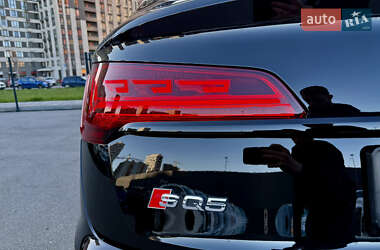 Внедорожник / Кроссовер Audi SQ5 2022 в 