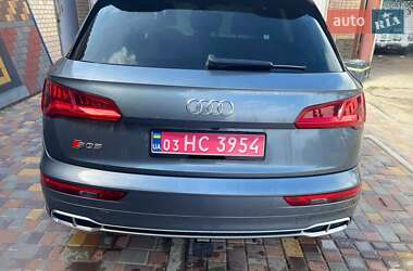 Внедорожник / Кроссовер Audi SQ5 2018 в 