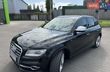 Внедорожник / Кроссовер Audi SQ5 2014 в 