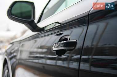 Внедорожник / Кроссовер Audi SQ5 2018 в 