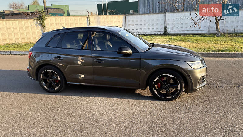 Позашляховик / Кросовер Audi SQ5 2019 в Василькові
