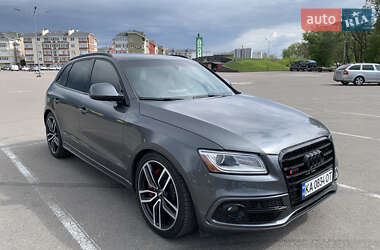 Внедорожник / Кроссовер Audi SQ5 2015 в 