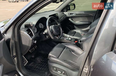 Внедорожник / Кроссовер Audi SQ5 2015 в 
