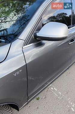 Позашляховик / Кросовер Audi SQ5 2013 в 
