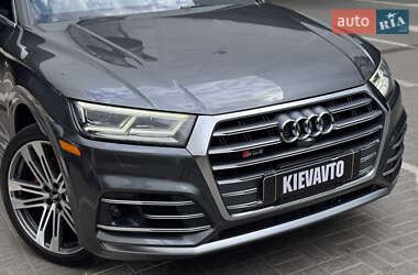 Внедорожник / Кроссовер Audi SQ5 2018 в 