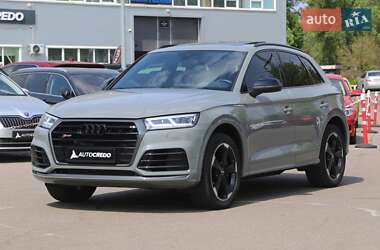 Внедорожник / Кроссовер Audi SQ5 2018 в 