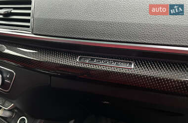 Внедорожник / Кроссовер Audi SQ5 2022 в 