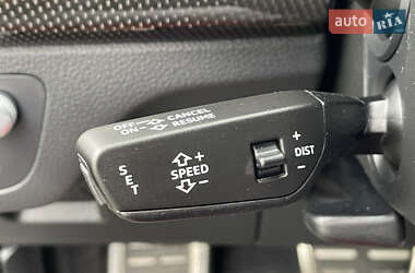 Внедорожник / Кроссовер Audi SQ5 2022 в 