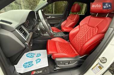 Внедорожник / Кроссовер Audi SQ5 2019 в 