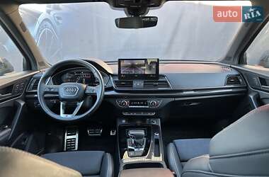 Внедорожник / Кроссовер Audi SQ5 2022 в 