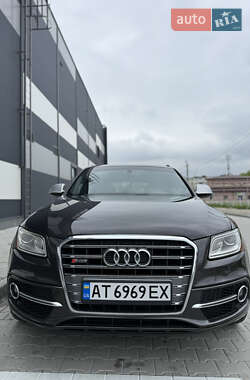 Внедорожник / Кроссовер Audi SQ5 2014 в 