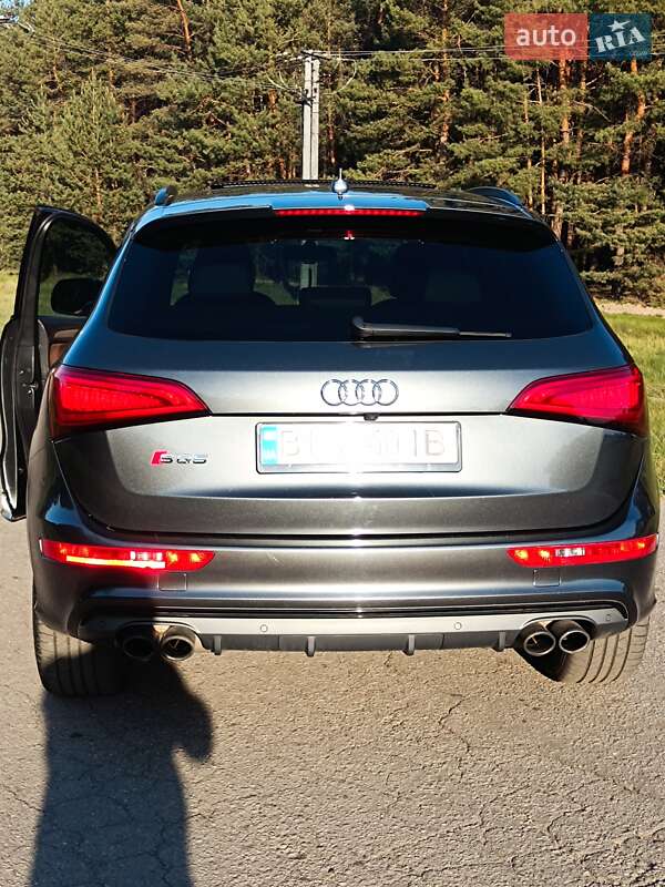 Внедорожник / Кроссовер Audi SQ5 2016 в Кременчуге