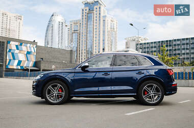 Внедорожник / Кроссовер Audi SQ5 2018 в 