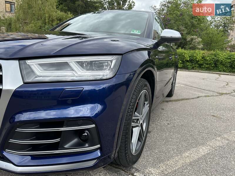 Внедорожник / Кроссовер Audi SQ5 2018 в Харькове