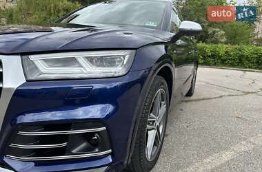 Внедорожник / Кроссовер Audi SQ5 2018 в 