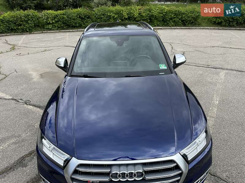 Внедорожник / Кроссовер Audi SQ5 2018 в Харькове