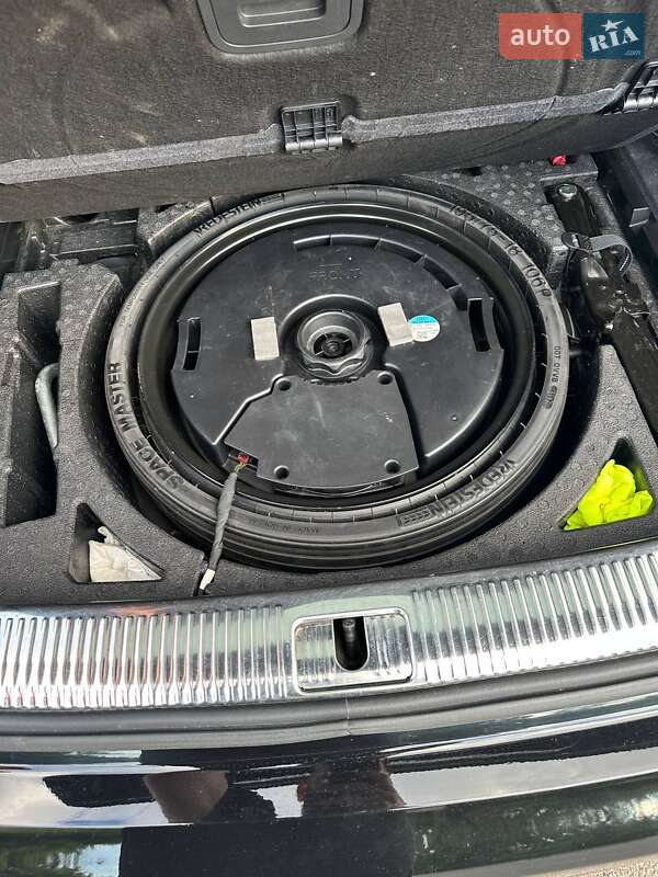 Внедорожник / Кроссовер Audi SQ5 2017 в Киеве фото 7 Внедорожник / Кроссовер Audi SQ5 2017 в Киеве