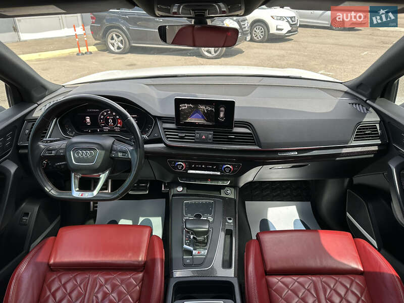 Внедорожник / Кроссовер Audi SQ5 2018 в Киеве