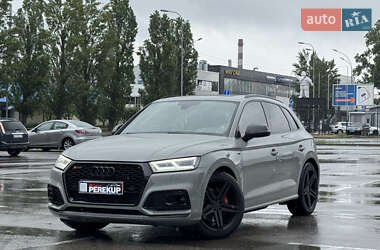 Внедорожник / Кроссовер Audi SQ5 2019 в Киеве