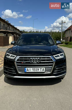Позашляховик / Кросовер Audi SQ5 2018 в 