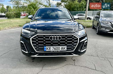 Внедорожник / Кроссовер Audi SQ5 2022 в 