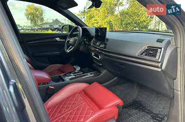 Внедорожник / Кроссовер Audi SQ5 2022 в 