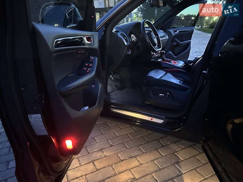 Внедорожник / Кроссовер Audi SQ5 2014 в Белой Церкви
