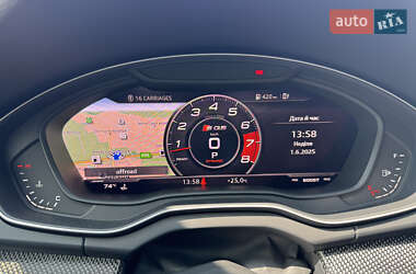 Внедорожник / Кроссовер Audi SQ5 2018 в 