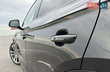Внедорожник / Кроссовер Audi SQ5 2020 в 
