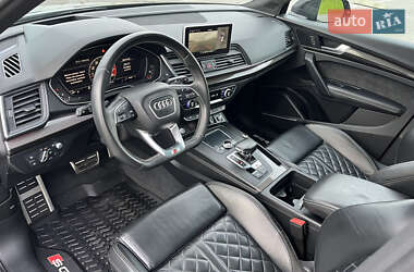 Внедорожник / Кроссовер Audi SQ5 2020 в 