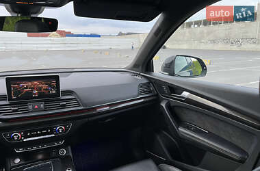 Внедорожник / Кроссовер Audi SQ5 2020 в 