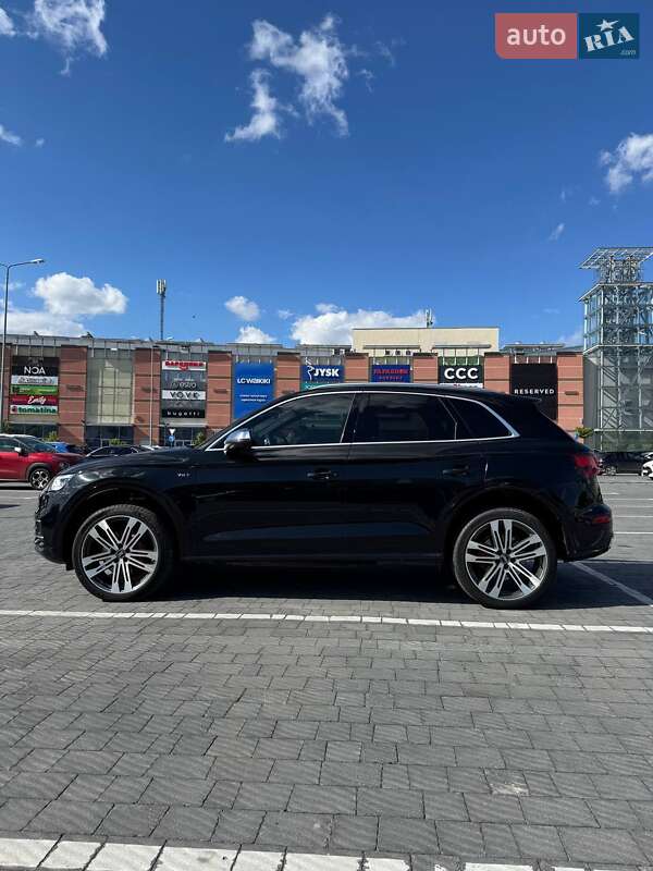 Позашляховик / Кросовер Audi SQ5 2017 в Львові