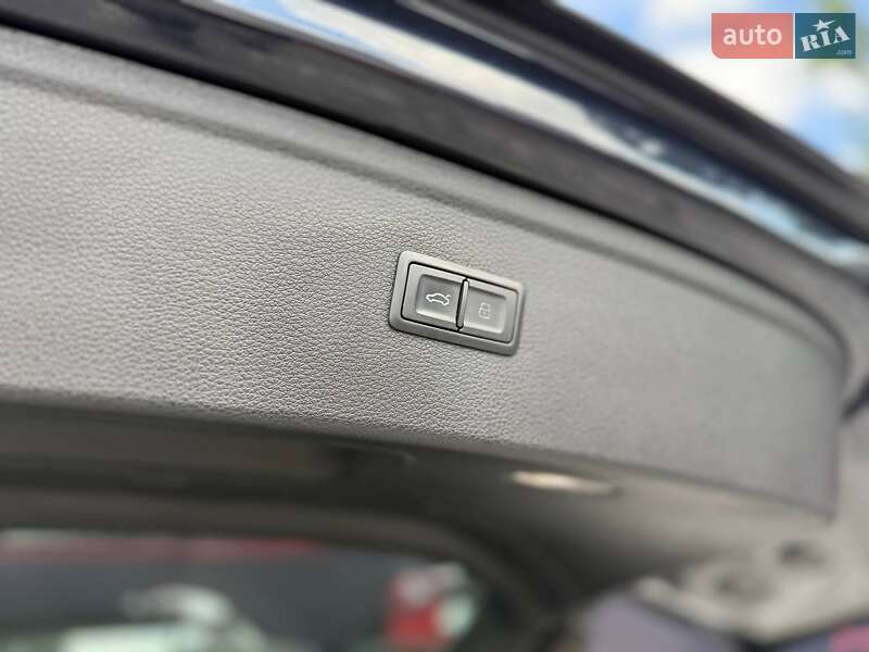 Внедорожник / Кроссовер Audi SQ5 2019 в Днепре фото 14 Внедорожник / Кроссовер Audi SQ5 2019 в Днепре