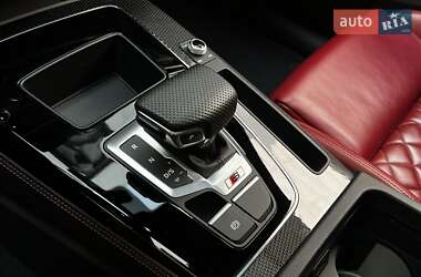 Внедорожник / Кроссовер Audi SQ5 2020 в 