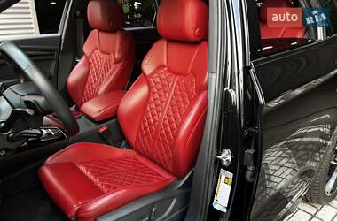 Внедорожник / Кроссовер Audi SQ5 2020 в 