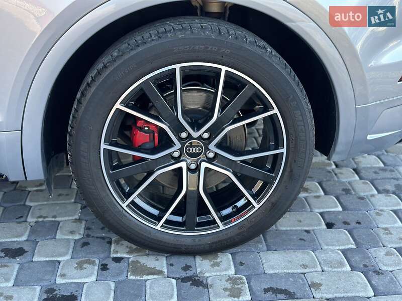 Позашляховик / Кросовер Audi SQ5 2022 в Львові
