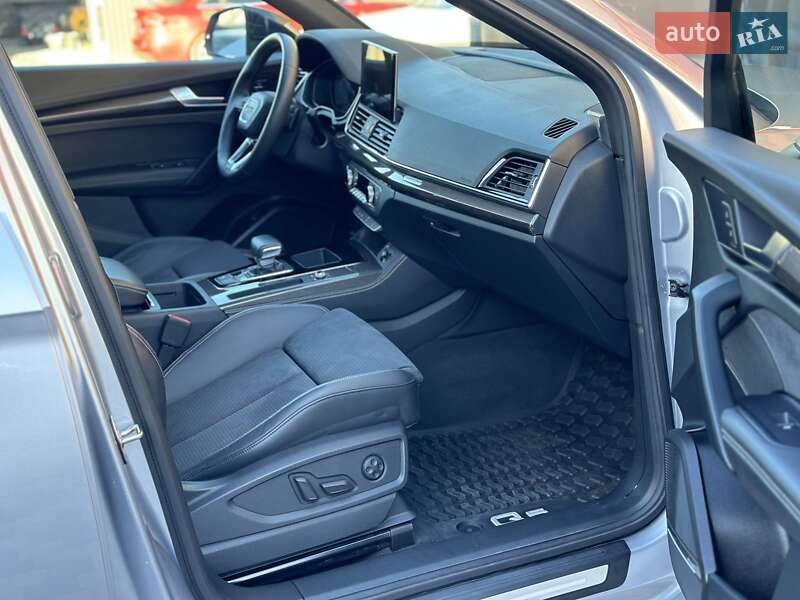 Позашляховик / Кросовер Audi SQ5 2022 в Львові