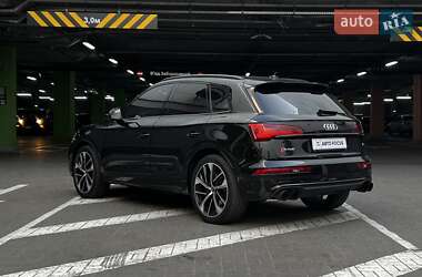 Внедорожник / Кроссовер Audi SQ5 2020 в 