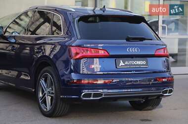 Внедорожник / Кроссовер Audi SQ5 2018 в 