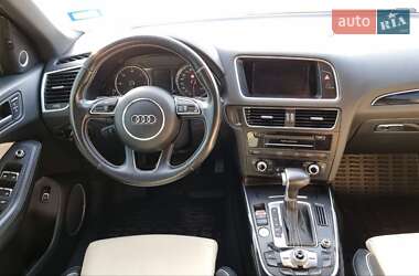 Внедорожник / Кроссовер Audi SQ5 2014 в 