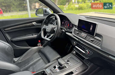 Внедорожник / Кроссовер Audi SQ5 2018 в 