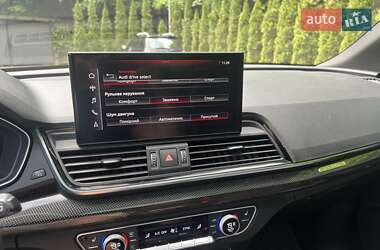 Внедорожник / Кроссовер Audi SQ5 2022 в 
