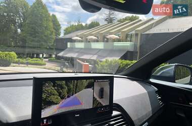 Внедорожник / Кроссовер Audi SQ5 2022 в 