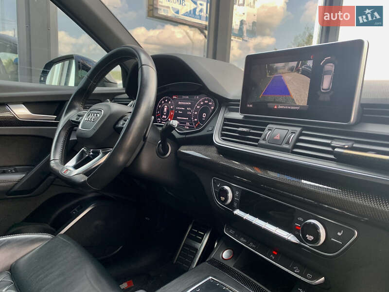 Внедорожник / Кроссовер Audi SQ5 2019 в Львове
