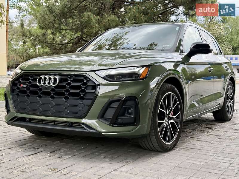 Внедорожник / Кроссовер Audi SQ5 2021 в Днепре