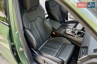 Внедорожник / Кроссовер Audi SQ5 2021 в 